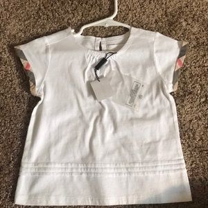 NWT! Burberry Children 3t girls T-shirt